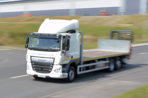 DAF Flatbed Moffett Lorry_03