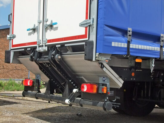 Iveco Eurocargo 18t Curtain Sleeper Tlift Eu6 Hire 16