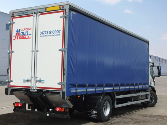iveco-eurocargo-18t-curtain-sleeper-tlift-eu6_hire_18b
