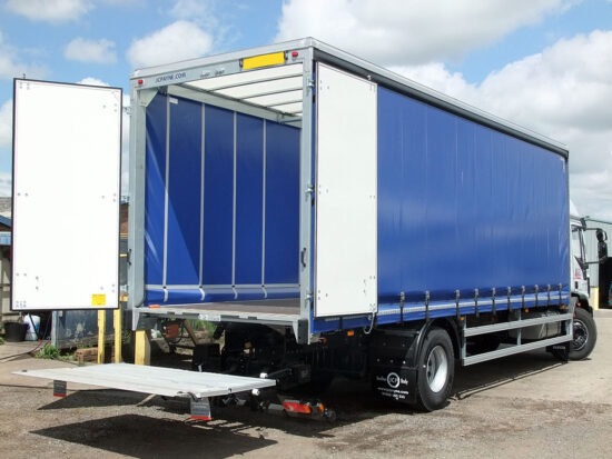 Iveco Eurocargo 18t Curtain Sleeper Tlift Eu6 Hire 27