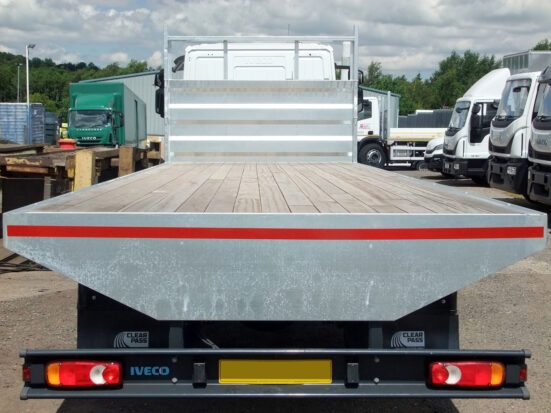 iveco-eurocargo-18t-flatbed-eu6_hire_20