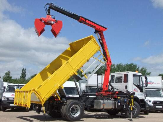 Iveco Eurocargo 18t Tipper Grab Hotbox Euro6 Hire 21