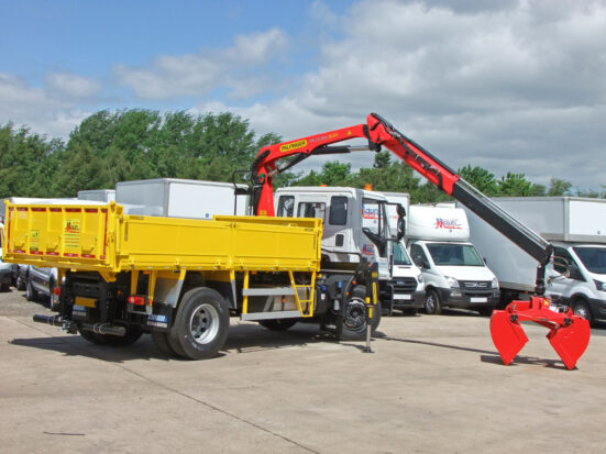 Iveco Eurocargo 18t Tipper Grab Hotbox Euro6 Hire 39