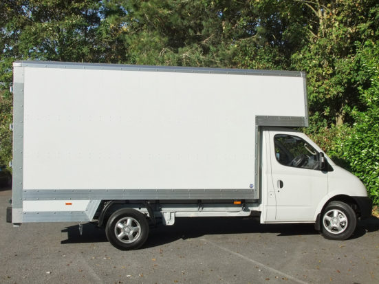 ldv-v80-dropwell-luton_hire_08