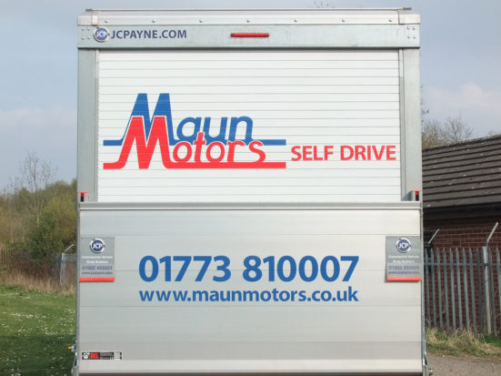 ldv-v80-luton-tlift_hire_ybf_23_S