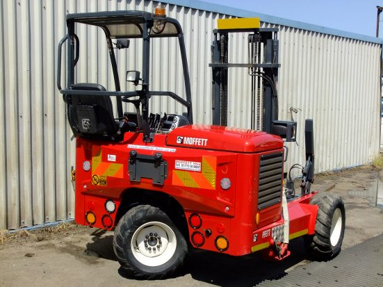 moffett-m5-extending-forks_HIRE_23