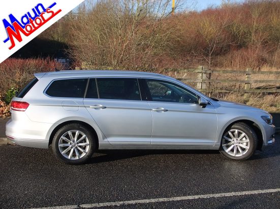 new-passat-estate_hire_12a
